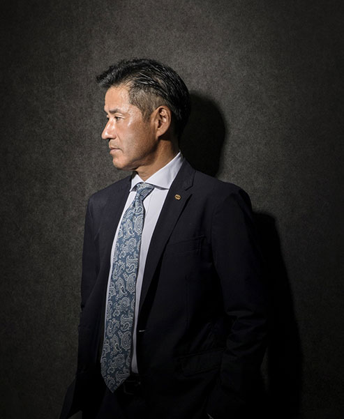代表取締役 佐藤 賢治